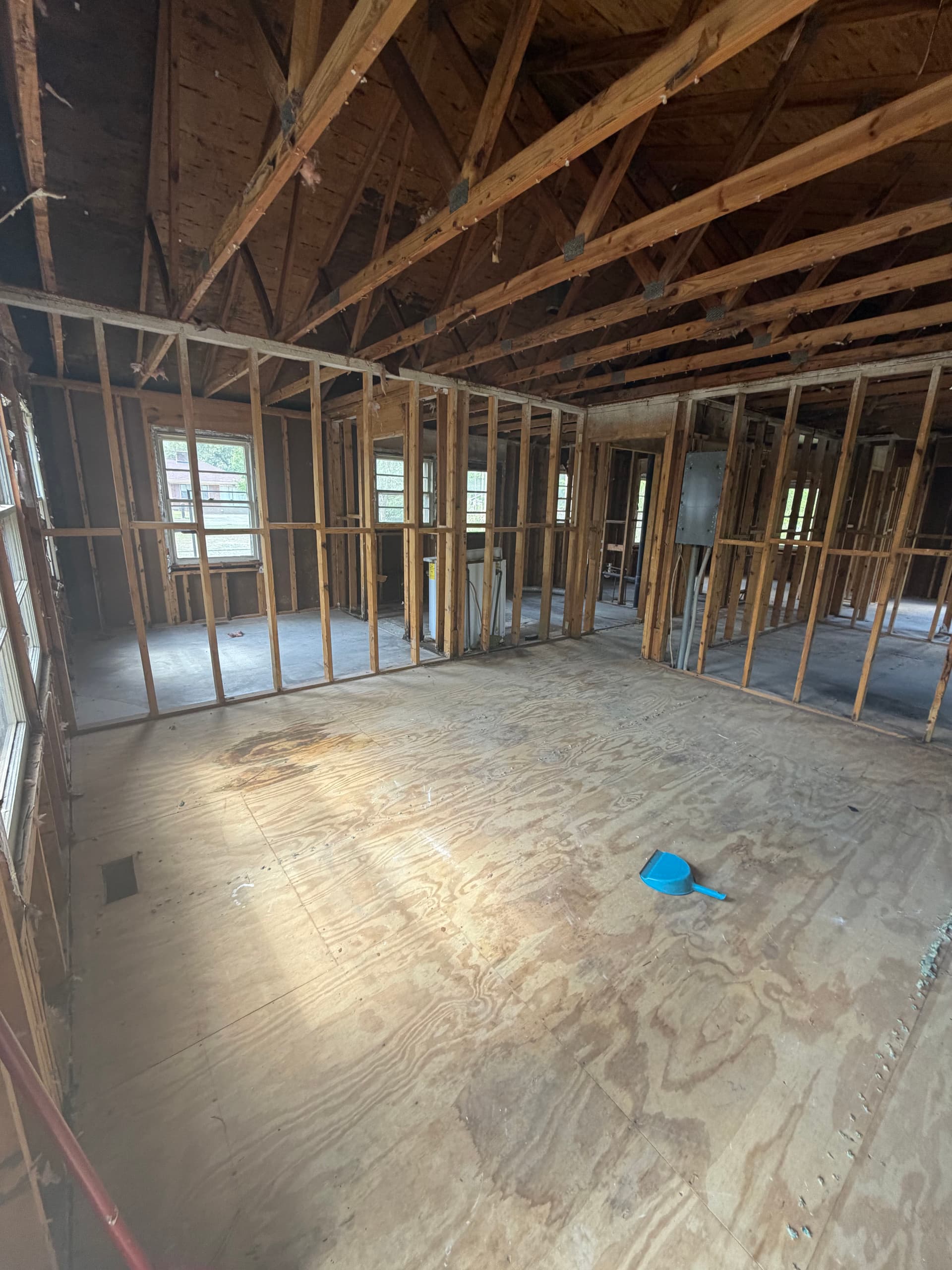 Fire-Damaged Home Gets a Full Gut and Fresh Start image