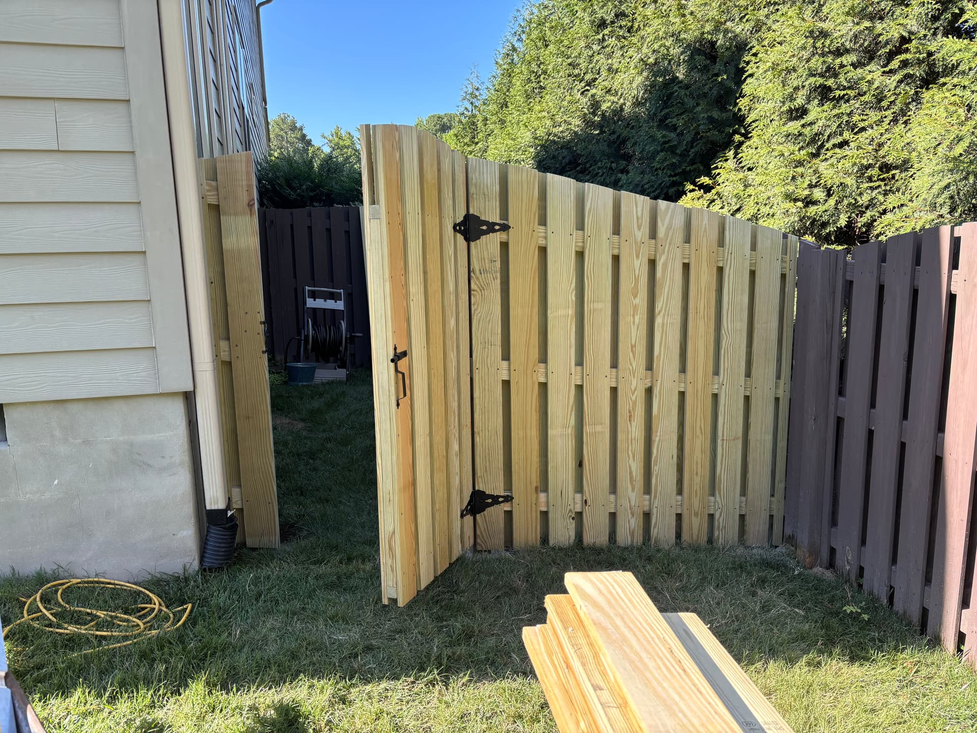 Gallery photos for Custom Doggy Door, Ramp, and Secure Side Yard Build: Image #4