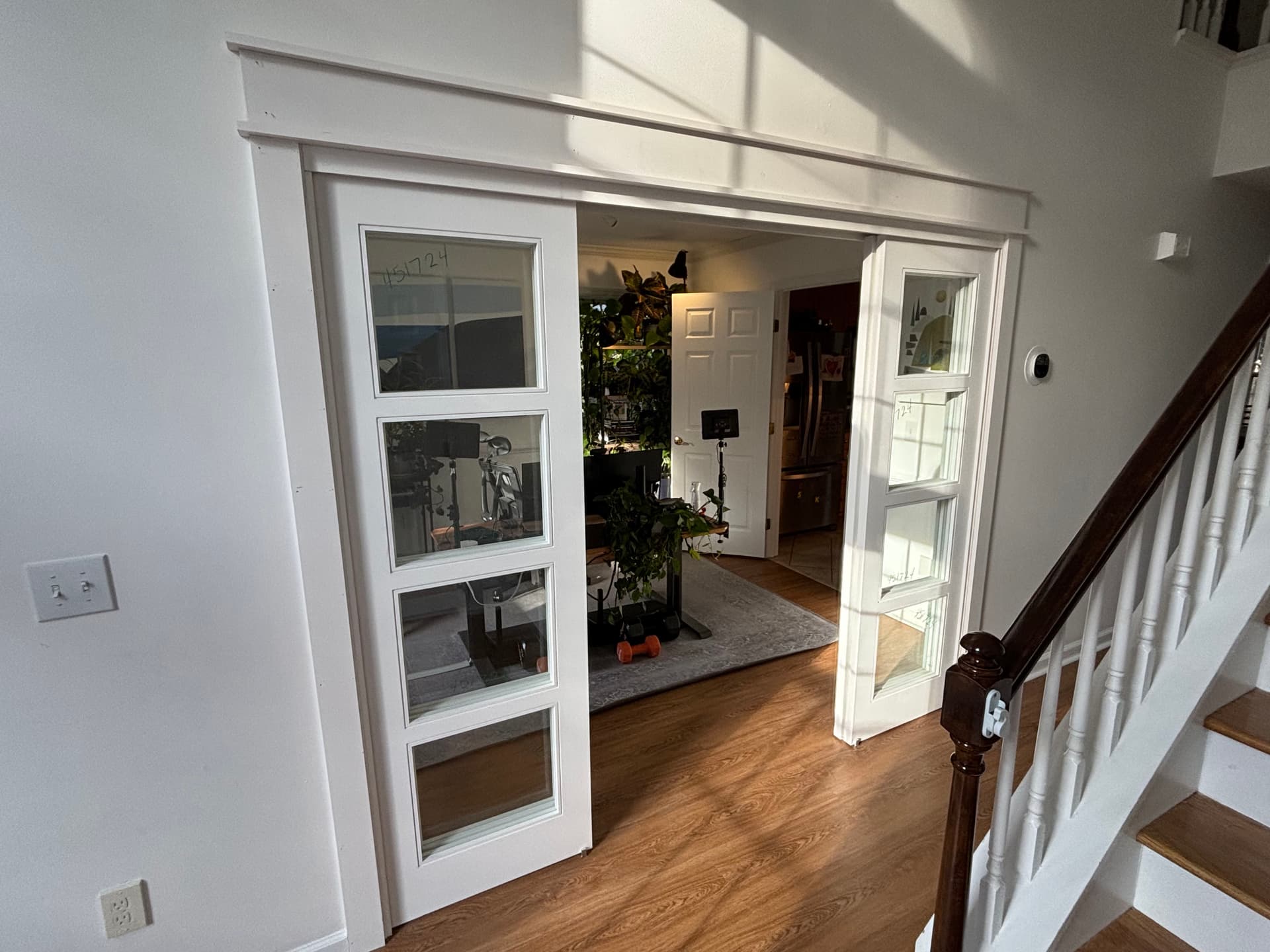 Gallery photos for Sleek Sliding Glass Doors for a Functional Home Space: Image #2