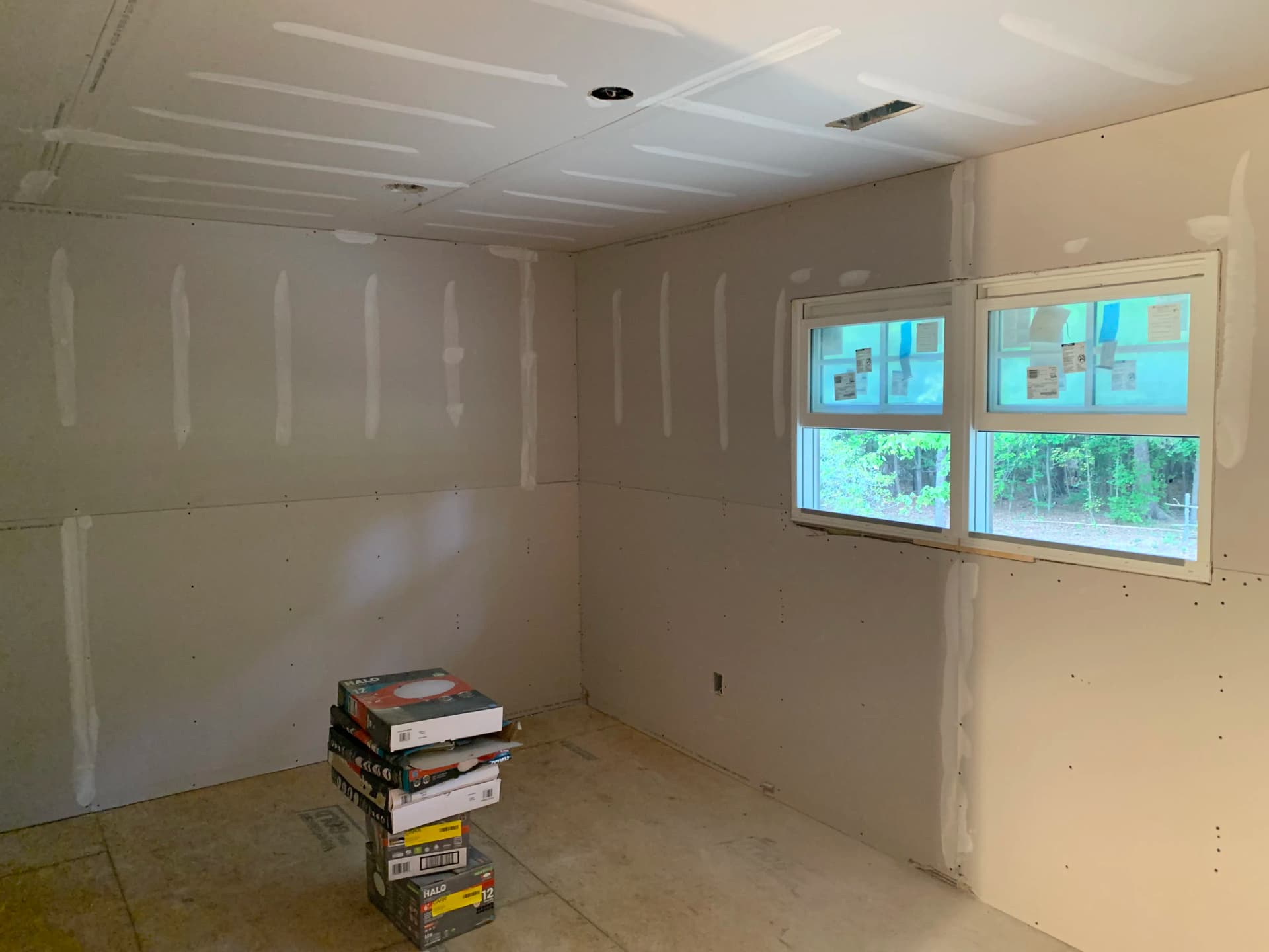 Gallery photos for Drywall Done Right - This Home Remodel Is Taking Shape: Image #4