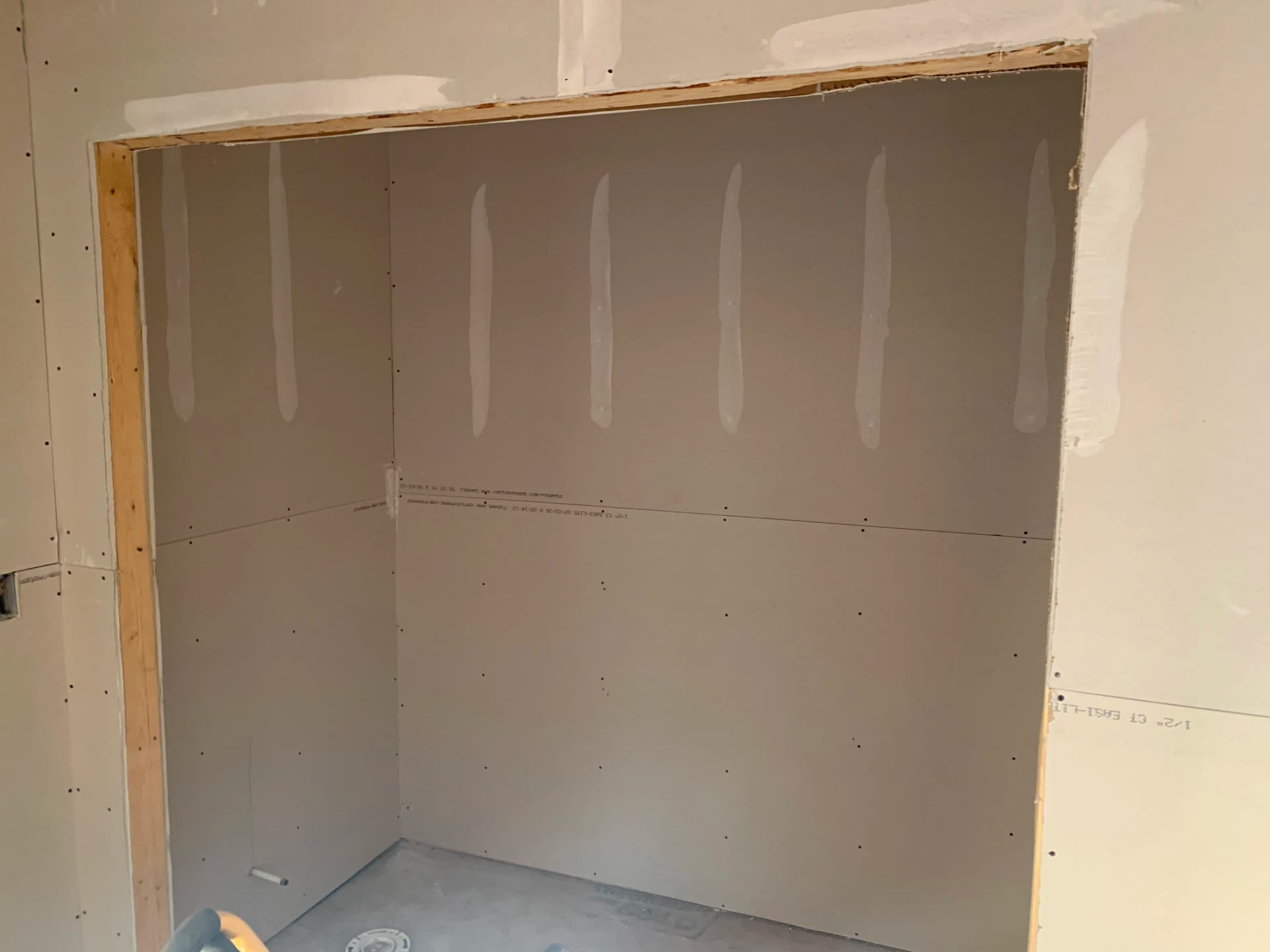 Gallery photos for Drywall Done Right - This Home Remodel Is Taking Shape: Image #2